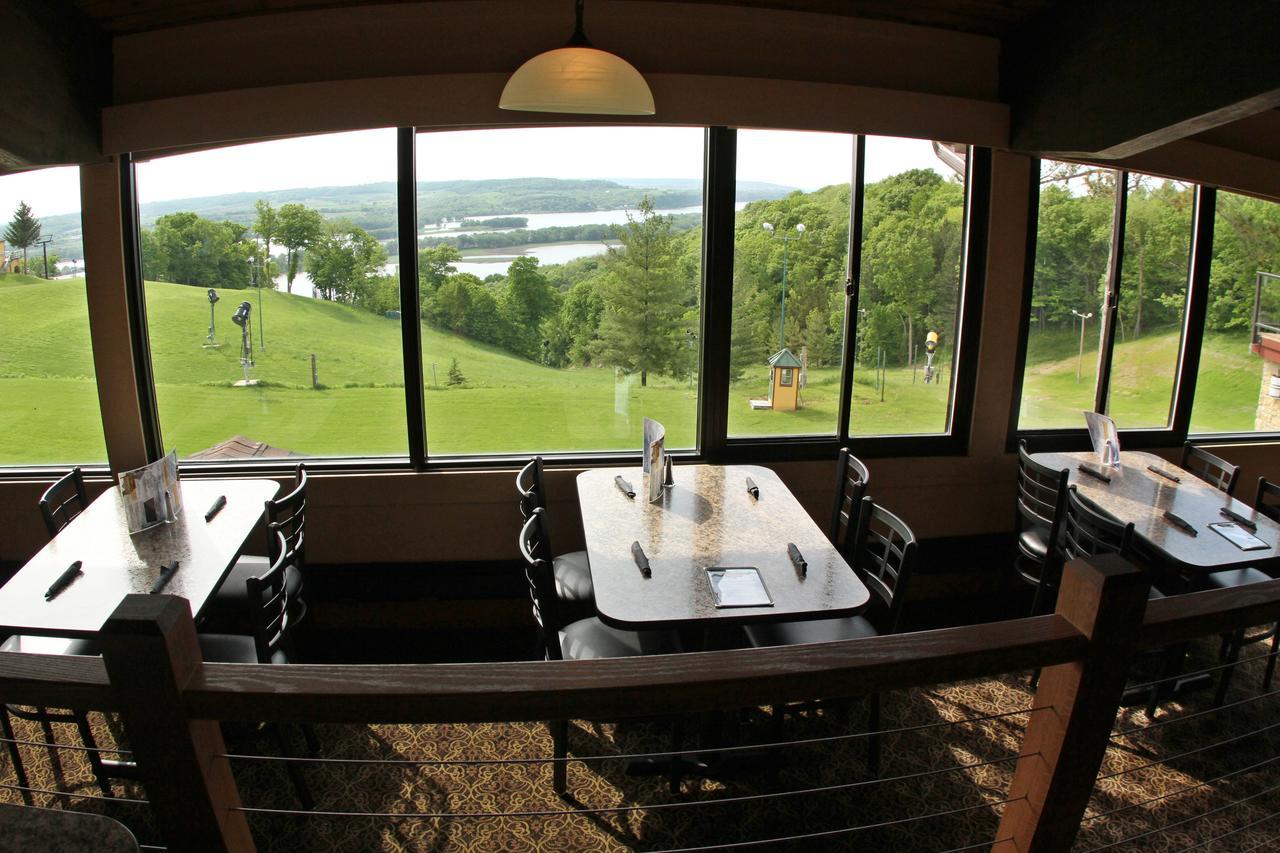 Chestnut Mountain Resort ガリーナ エクステリア 写真